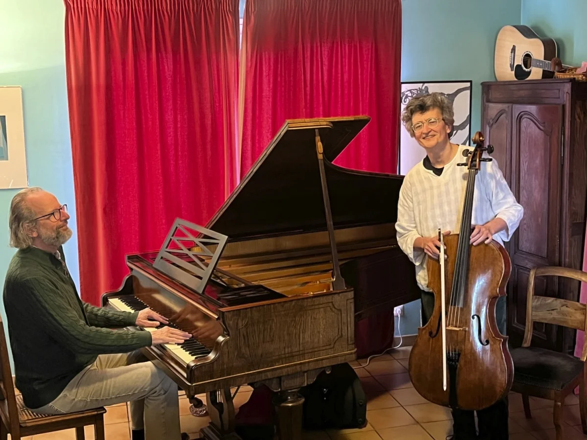 Récital Violoncelle et Piano de Valérie Aimard et Christophe Simonet / Programme : Sonates de Louis Vierne, Claude Debussy et Francis Poulenc – Treigny (Château de Ratilly) (affiche de l’événement)