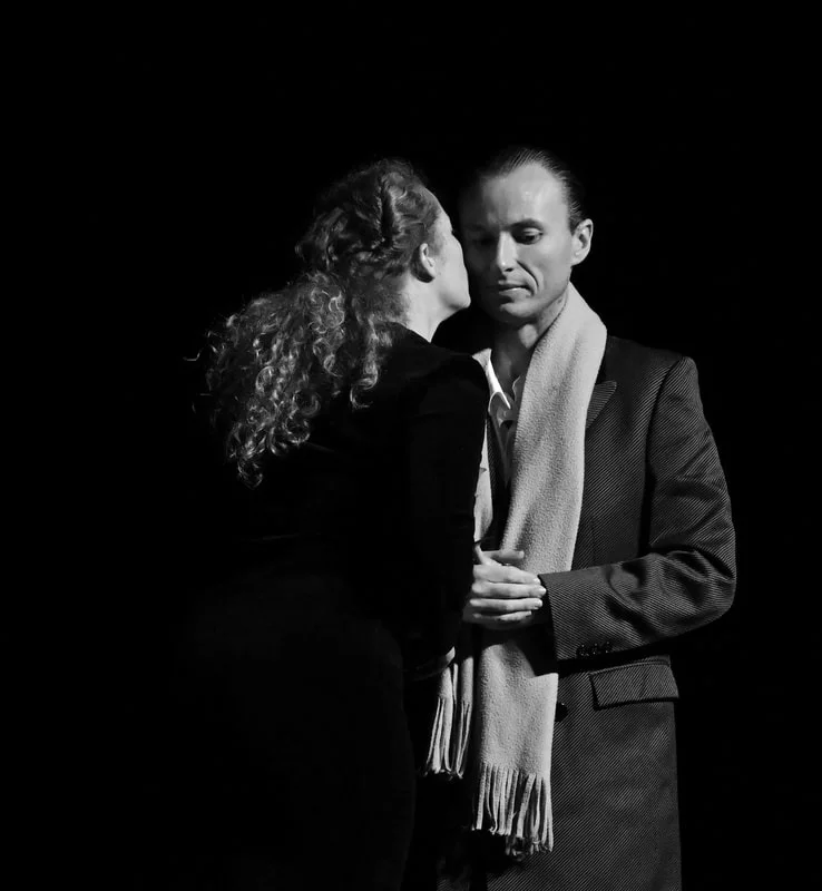 Théâtre : "Piaf et ses hommes" (Théâtre musical / Tout public) dans le cadre du festival "Tous aux Angins !" – Tannerre-en-Puisaye (Lieu-dit Les Angins / sous chapiteau) (affiche de l’événement)
